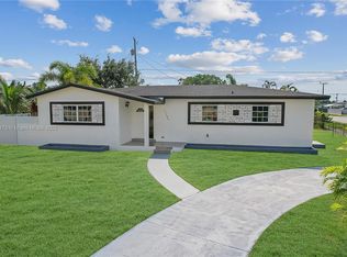 12380 SW 187th Ter, Miami, FL 33177