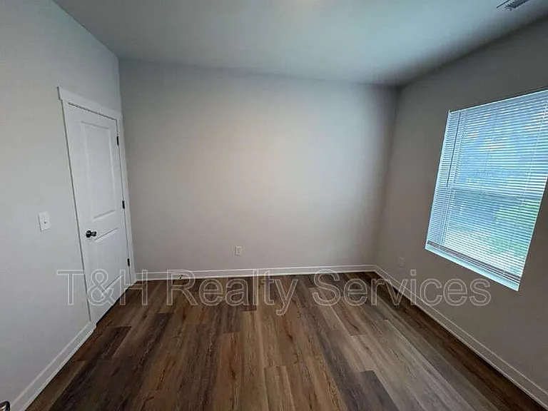 415 N Walcott St #A — Photo 13