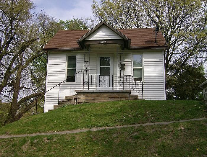 1329 Mississippi Ave.
