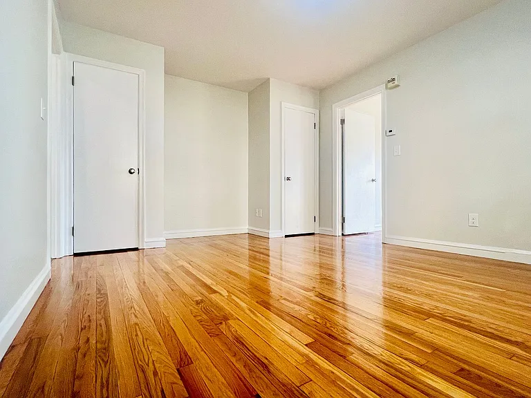 167 Norwood Ave — Photo 7