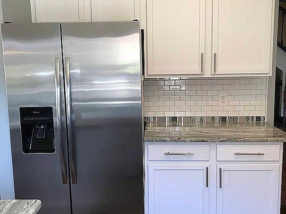 4th image of 3273 Lacosta Ct