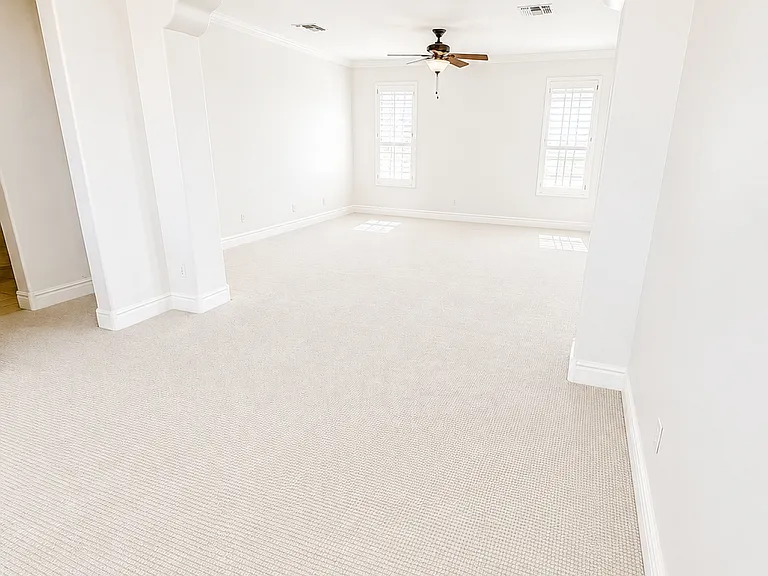 111 W Missouri Ave — Photo 25