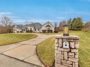 201 Fick Farm Rd, Chesterfield, MO 63005