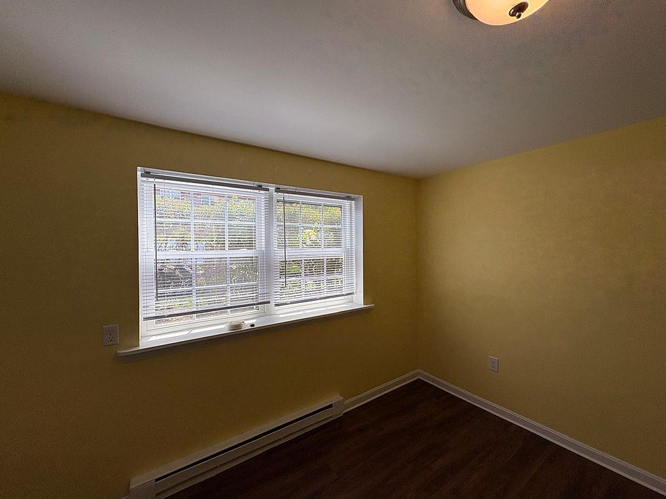 1st image of 39 Berlin St #1