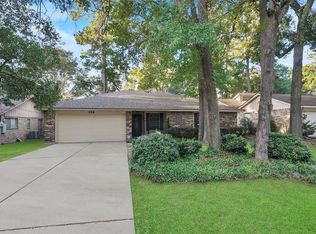 426 Stephen F Austin Dr, Conroe, TX 77302