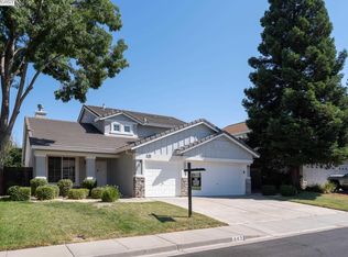 449 Crownpointe Cir, Vacaville, CA 95687