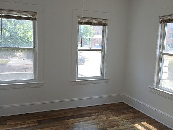 5th image of 2220 Murray Hill Rd #4