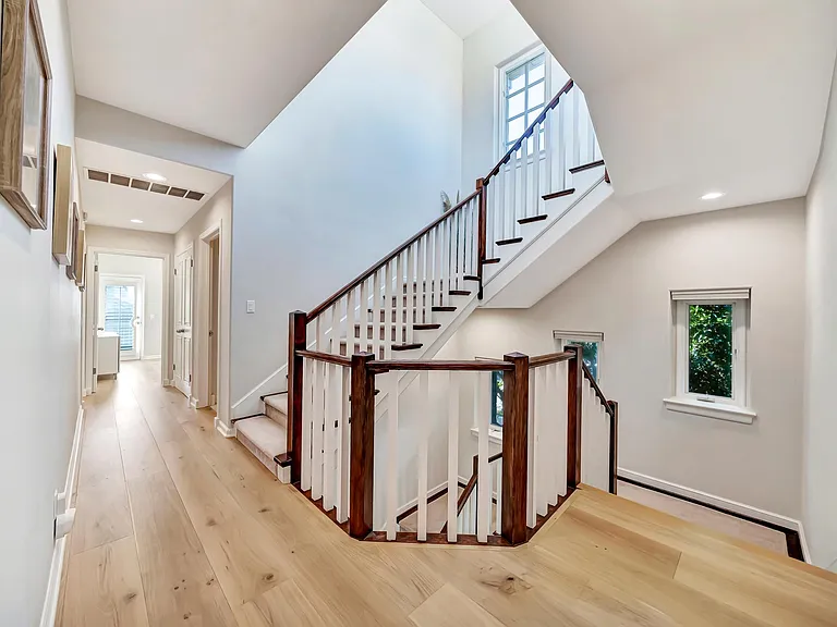 5302 Pacific Ave — Photo 33