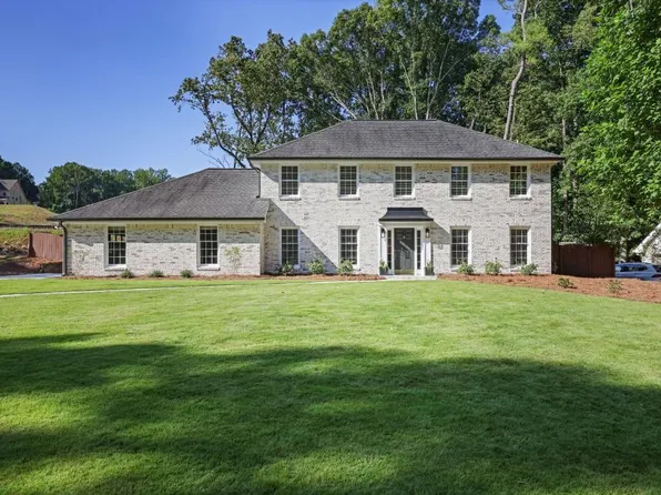 739 Colston Rd SW, Marietta, GA 30064