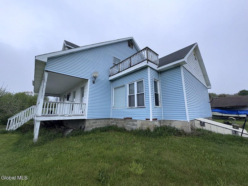 4th image of 211 Reynolds Road