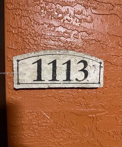 4167 N Haverhill Rd #1113 — Photo 3
