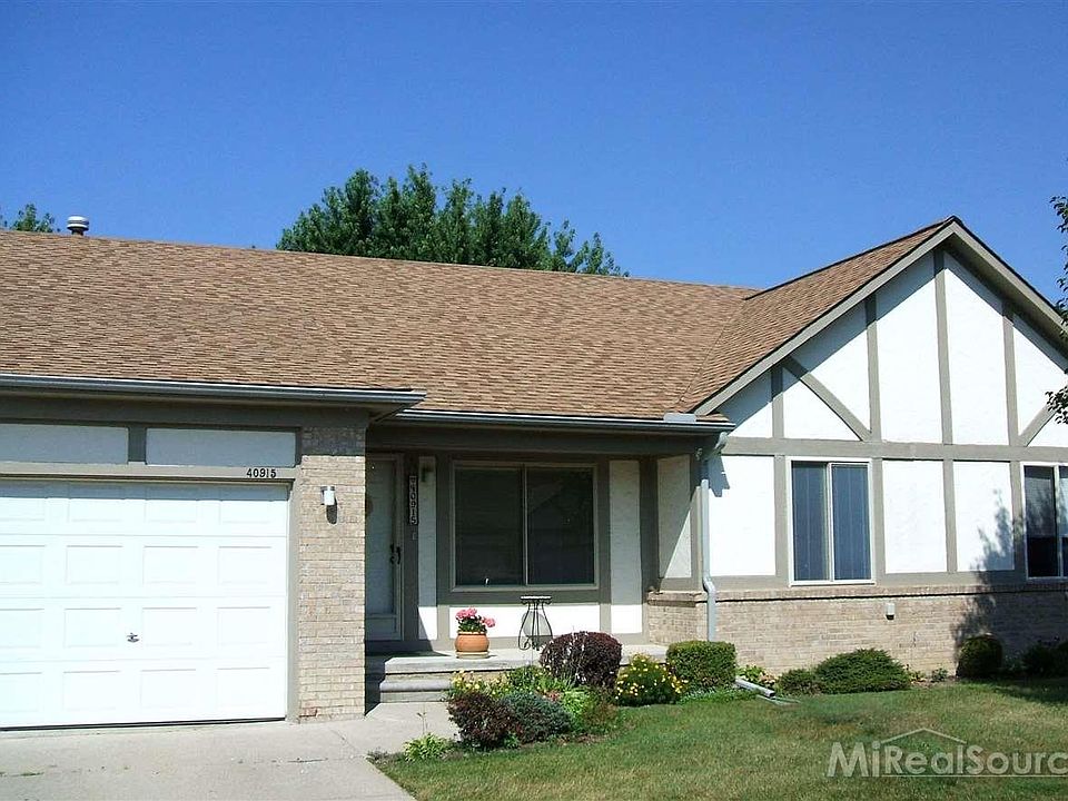 1st image of 40915 Magnolia Dr W
