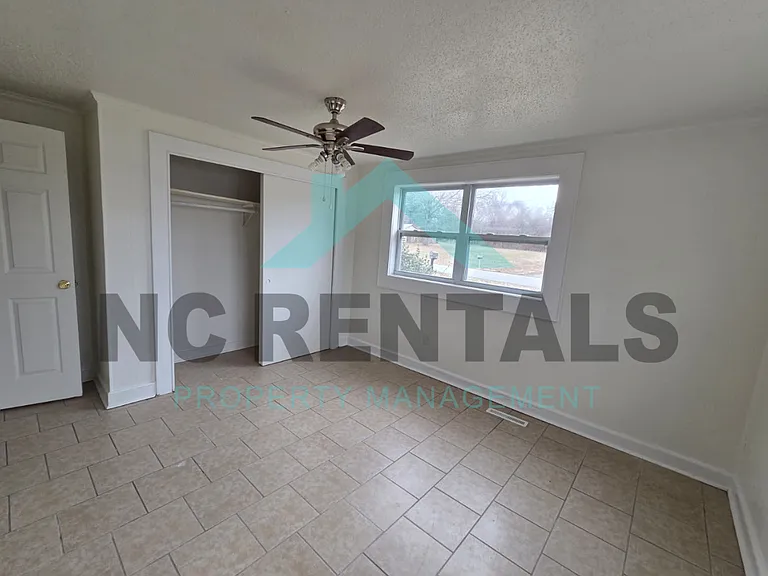 312 Walter Chambers St — Photo 13