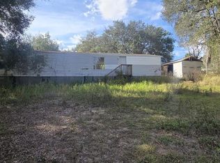 17120 SE 252nd Ave, Umatilla, FL 32784