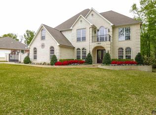 2102 Woodlands Dr, Tyler, TX 75703