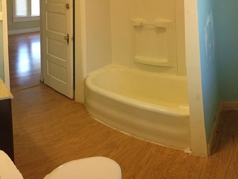 3004 Meridian St — Photo 6