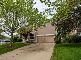 8230 Constance St, Lenexa, KS 66215
