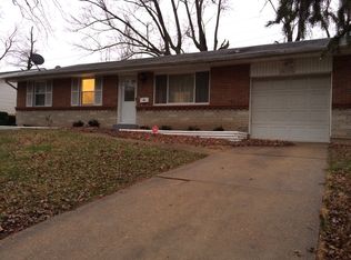 10225 Trio Ln, Saint Louis, MO 63137