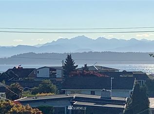 709 6th Ave N, Edmonds, WA 98020