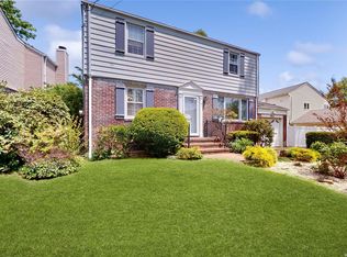 7 Cornell Pl, East Rockaway, NY 11518