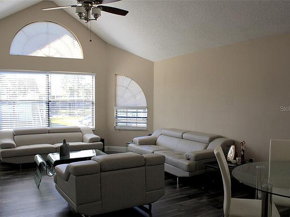 3rd image of 3231 Fox Squirrel Dr