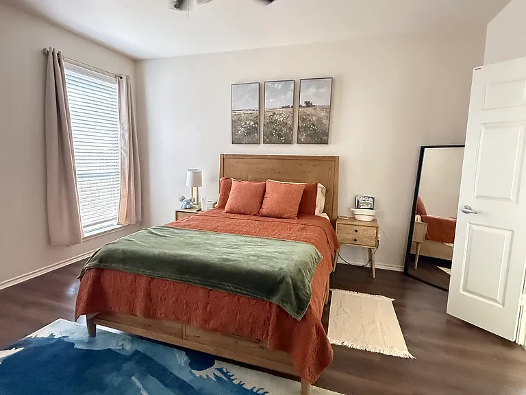 1152 Sunderland Ln — Photo 11