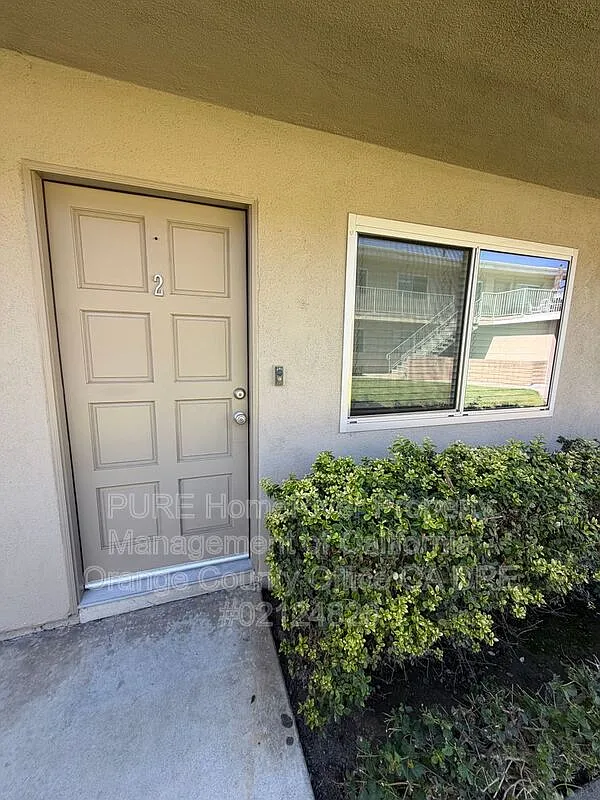 2 bed, 1.0 bath, 900 sqft, $2,650 — Photo 1
