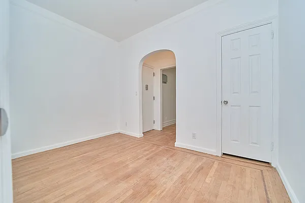 Rented by Living New York | media 13