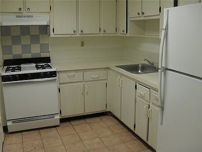 2nd image of 2150 NE 169th St APT 208