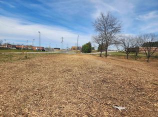 360 Leonard Rd, Greer, SC 29651