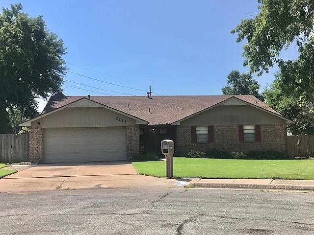 1st image of 2221 Canary Dr