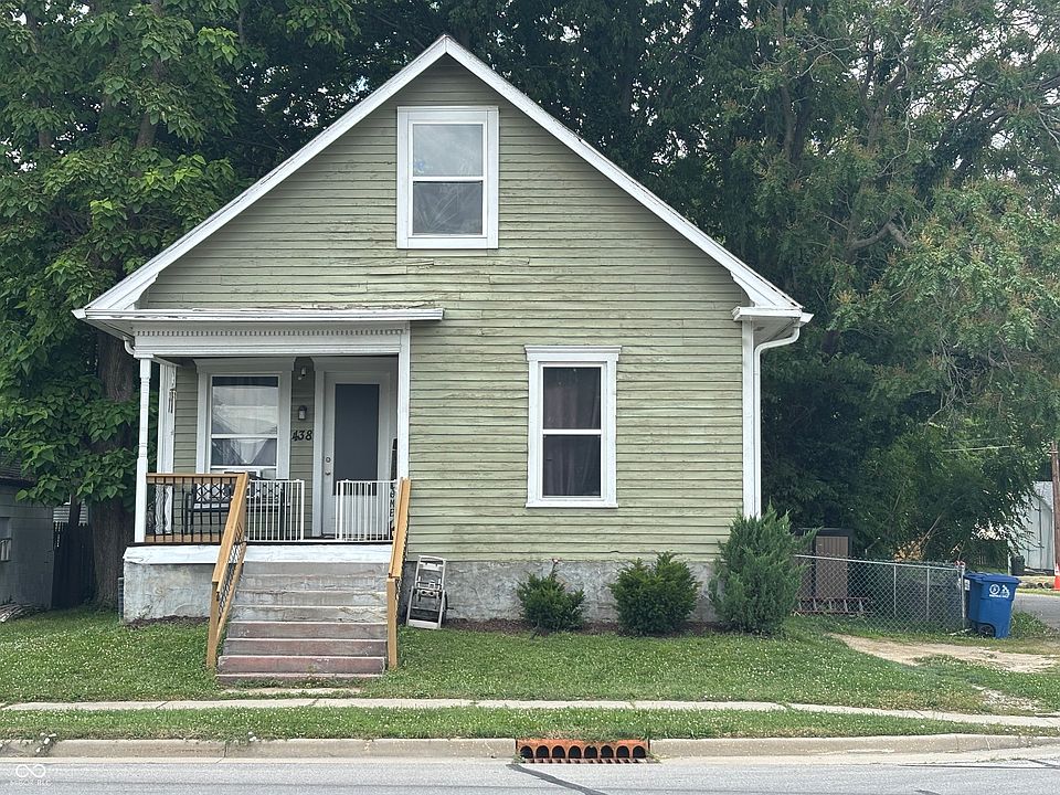 1st image of 438 Colescott St