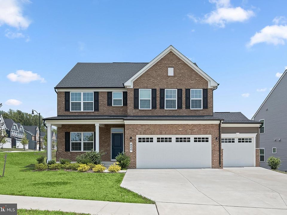 1st image of 800 Moore Gate Way