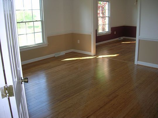 2nd image of 203 Foxhall Dr