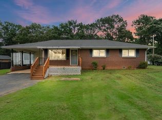 214 Crawford Cir, Spartanburg, SC 29301