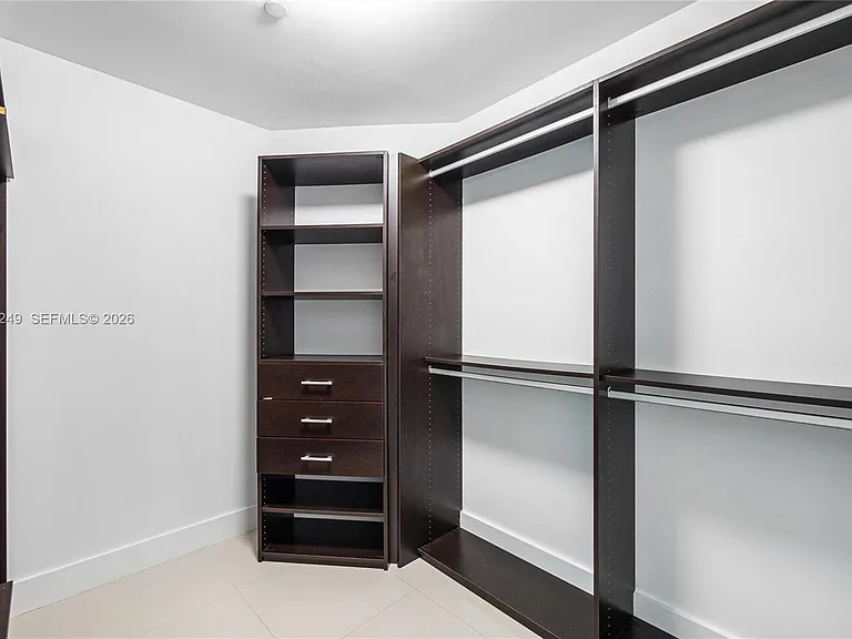 2020 N Bayshore Dr #3904 — Photo 18