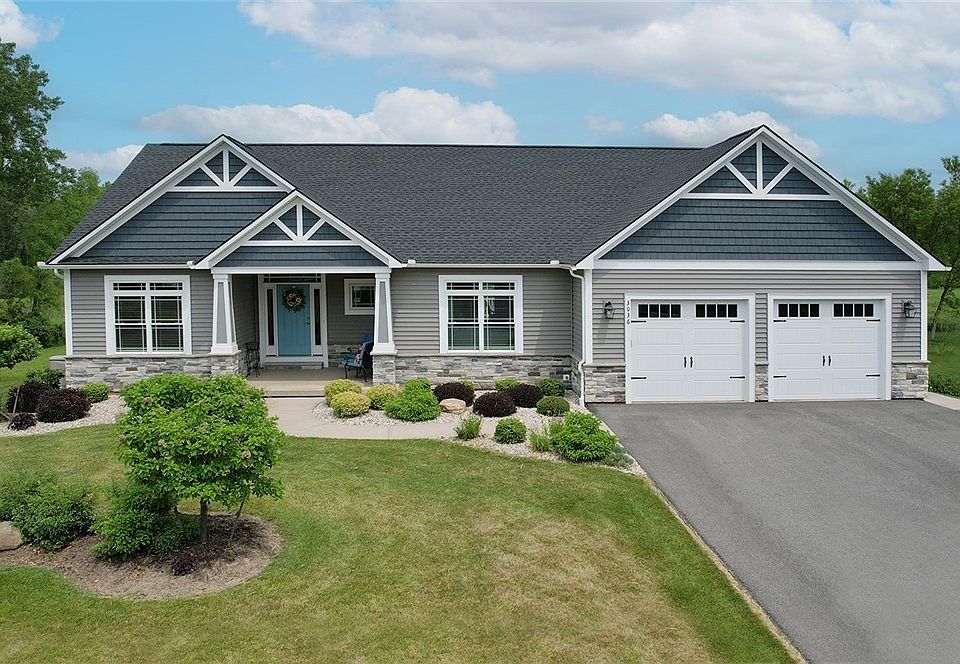 1st image of 3036 Chillingham Way