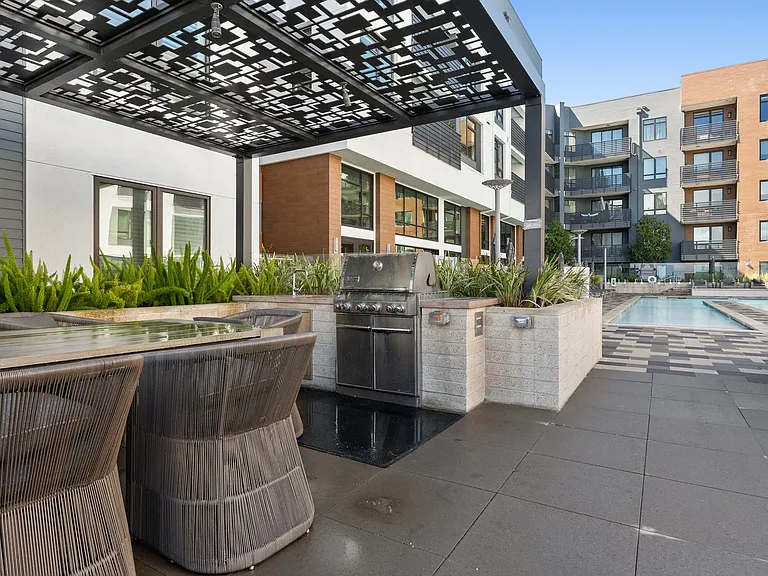 3578 Rambla Pl #728 — Photo 37