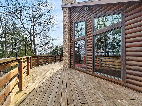 3rd image of 103 Rustic Ridge Drive