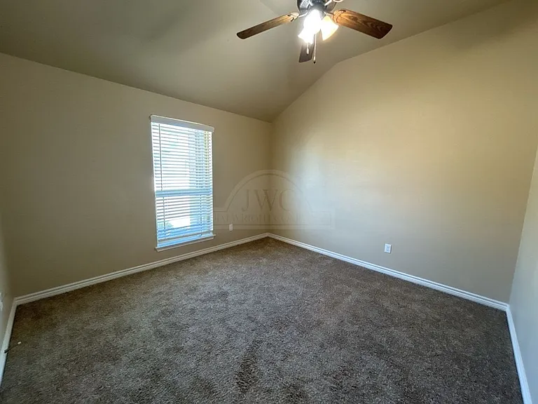 2109 Martin Luther King Jr Blvd — Photo 19