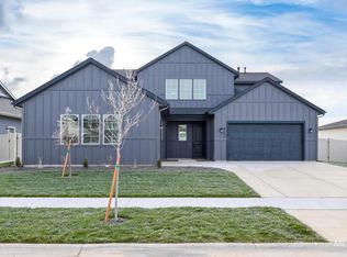 6163 W Doublerock Ct, Meridian, ID 83646
