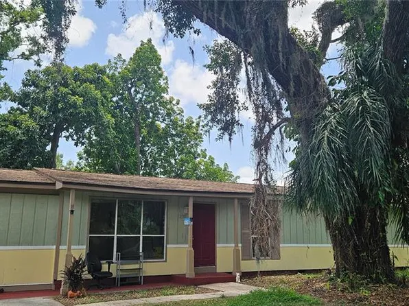 2503 Elm St, Seffner, FL 33584