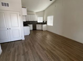 Frankie Lou St, Bakersfield, CA 93314
