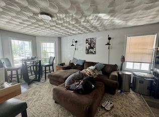 28 Vinton St APT 1, Providence, RI 02909