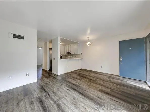 1124 Eureka St APT 16, San Diego, CA 92110