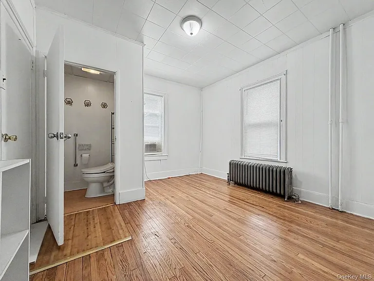 63 Fowler St — Photo 7