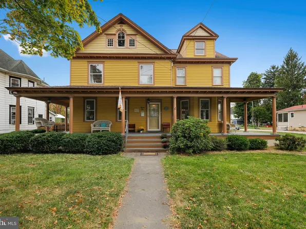 22 7th Ave, Haddon Heights, NJ 08035