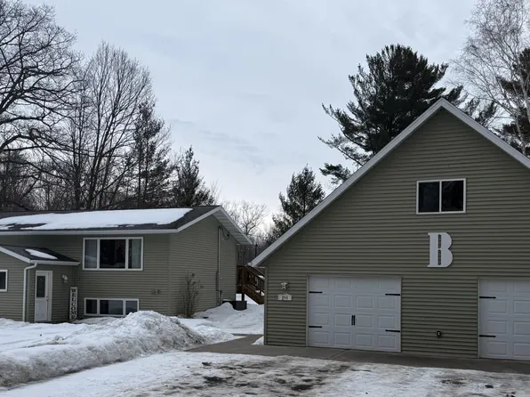 844 Lyndhurst Bay Dr, Cloquet, MN 55720