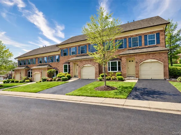 111 High Point Circle #111, Newburgh, NY 12550