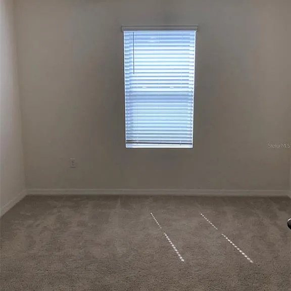 194 Saint Thomas Dr — Photo 10